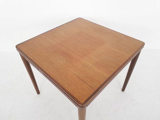 Image 1 of Teak vierkante uitschuifbare eettafel van Pastoe model TT24