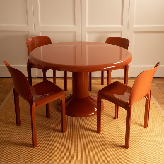 Image 1 of 6 Vico Magistretti stoelen - Italië 70S