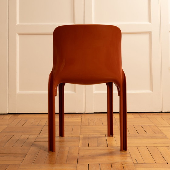 Image 1 of 6 Vico Magistretti stoelen - Italië 70S