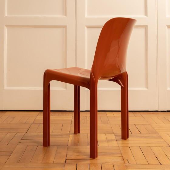 Image 1 of 6 Vico Magistretti stoelen - Italië 70S