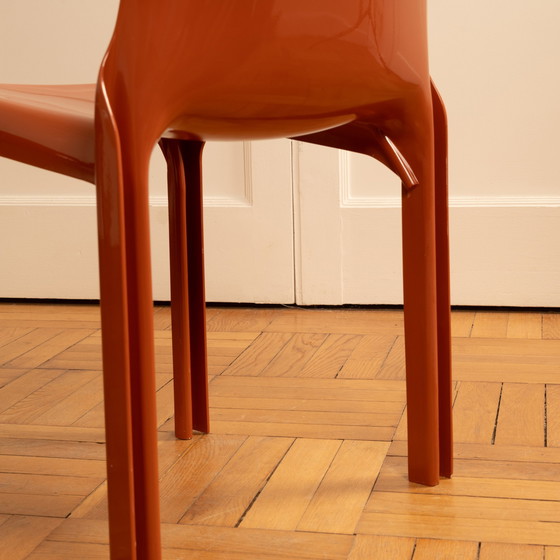 Image 1 of 6 Vico Magistretti stoelen - Italië 70S