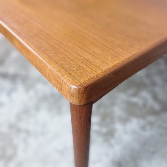 Image 1 of Henning Kjaernulf, Vejle, Vintage Deense eettafel teak 60's