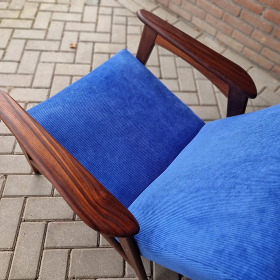 Image 1 of Set Van 2  Vintage Easychair Nieuw Bekleed