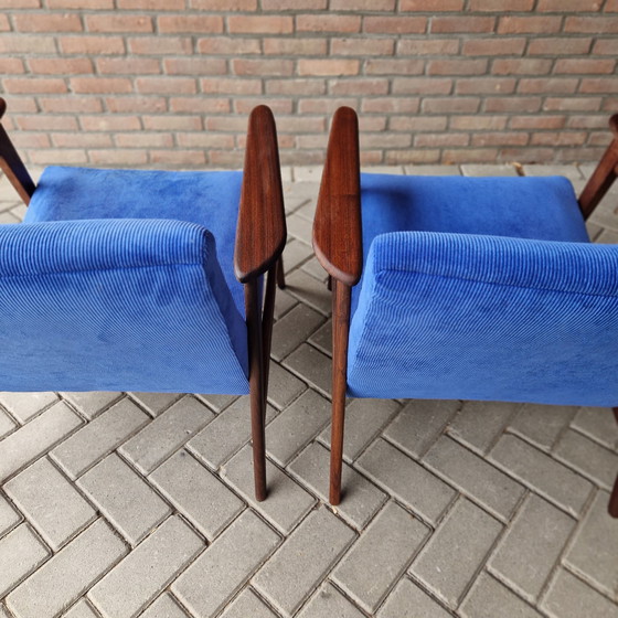 Image 1 of Set Van 2  Vintage Easychair Nieuw Bekleed