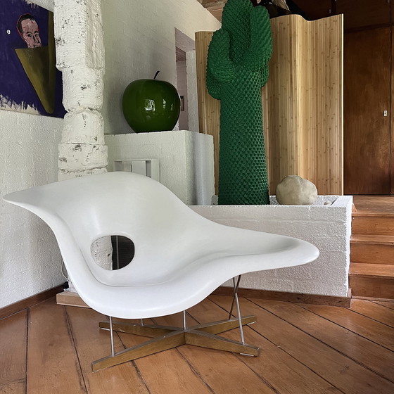 Image 1 of Loungestoel van Ray & Charles Eames