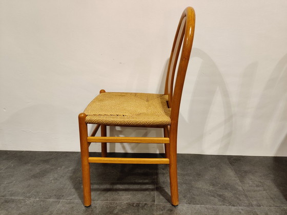 Image 1 of 4 Skandinavisch eetkamerstoelen uit het midden van de eeuw