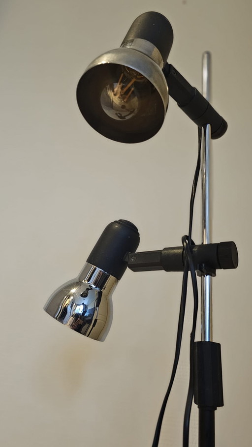 Retro vloerlamp met twee lampen