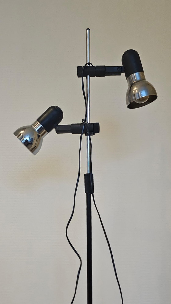 Image 1 of Retro vloerlamp met twee lampen