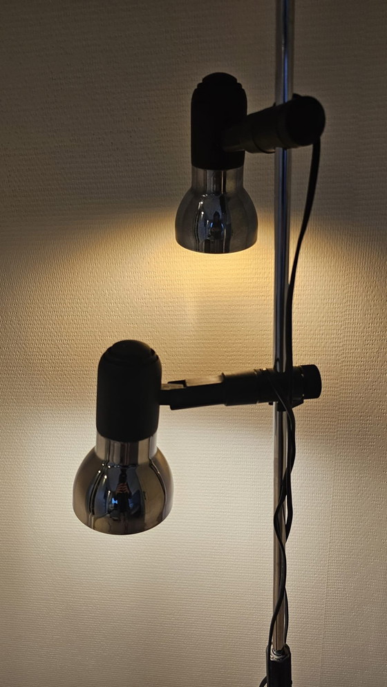 Image 1 of Retro vloerlamp met twee lampen