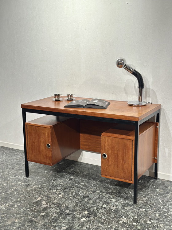 Image 1 of Vintage Midcentury Bureau Minimalistisch