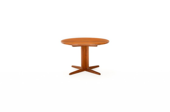 Image 1 of Vintage Deense ronde eettafel in massief teakhout, 1960S