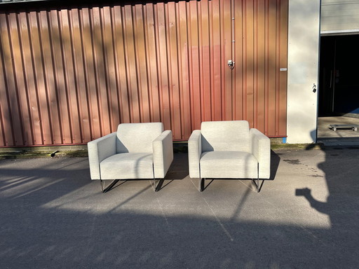 2X Wit/Krème Artifort Mare Fauteuils ~ Tijdloos Ontwerp