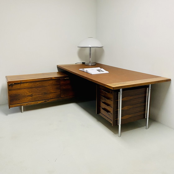 Image 1 of Mid-Century  Sven Ivar Dysthe voor Dokka Mobler directie hoekbureau Palissander 1960