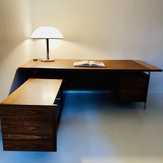 Image 1 of Mid-Century  Sven Ivar Dysthe voor Dokka Mobler directie hoekbureau Palissander 1960