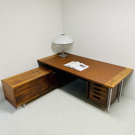 Image 1 of Mid-Century  Sven Ivar Dysthe voor Dokka Mobler directie hoekbureau Palissander 1960