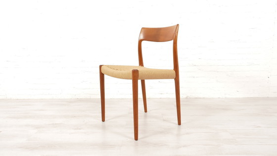 Image 1 of 4 X Vintage Eetkamerstoelen | Niels Otto Møller | Model 77