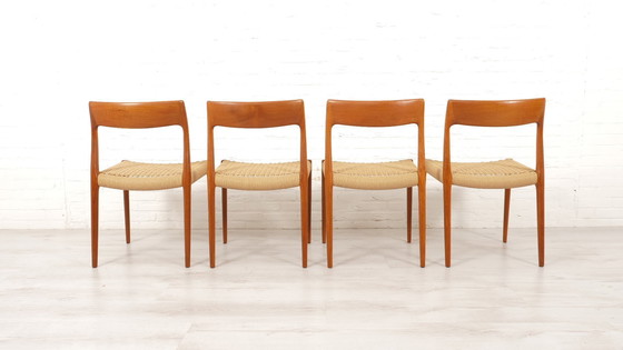 Image 1 of 4 X Vintage Eetkamerstoelen | Niels Otto Møller | Model 77