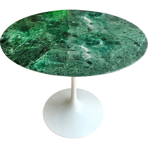 Vintage eettafel door Eero Saarinen voor Knoll International