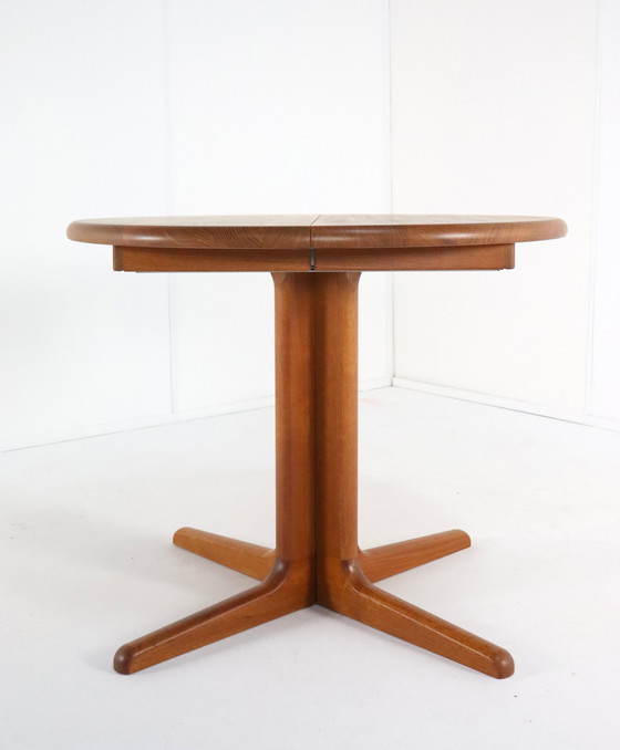 Image 1 of Ronde 1X Verlengbare Deense Massief Teak Eettafel 'Virklund'