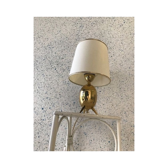 Image 1 of Scandinavische vintage driepootlamp in messing en witte stof, 1960