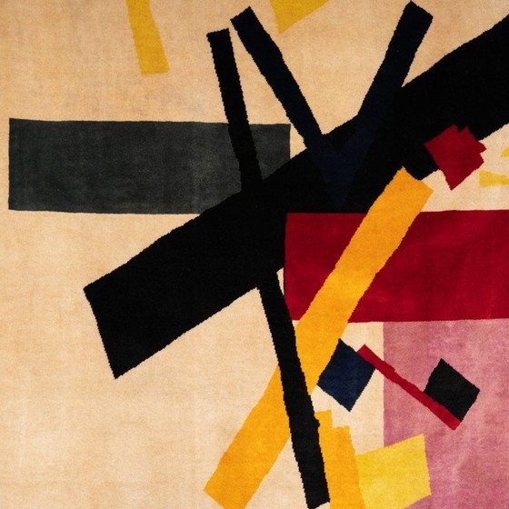 Image 1 of Vintage "Suprematist Composition 2" vloerkleed in Merino wol van Kasimir Malevitch, 1915