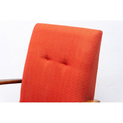 Paar beukenhouten fauteuils uit de Mid Century van Jaroslav Šmídek, Tsjecho-Slowakije 1970