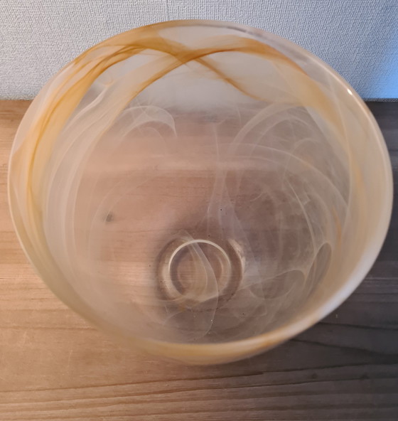 Image 1 of  Franse Vintage Doorschijnende Swirl Glazen Vaas