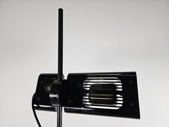 Image 1 of Aton vloerlamp ontworpen door Ernesto Gismondi in 1980 voor Artemide