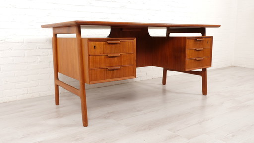 Vintage Bureau | Omann Jun | Deens | Teak