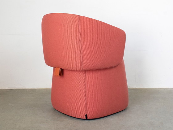 Image 1 of Haworth Fauteuil annex poef Chick Openest Design Patricia Urquiola