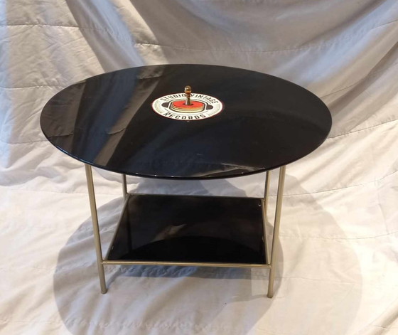 Image 1 of Vintage coffee table