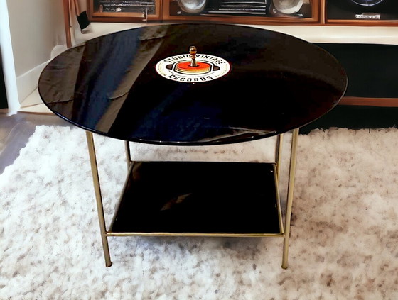 Image 1 of Vintage coffee table