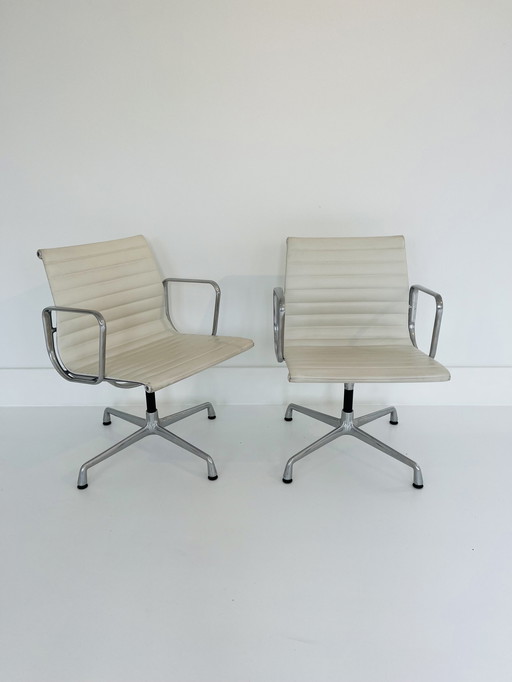 2X Aluminium Chair Ea 108.