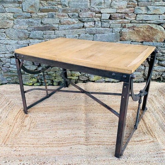 Image 1 of Vintage eikenhouten en metalen werktafel