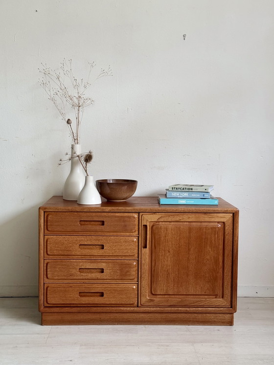 Image 1 of Vintage Midcentury Deens Ladenkastje Teak Jaren 60