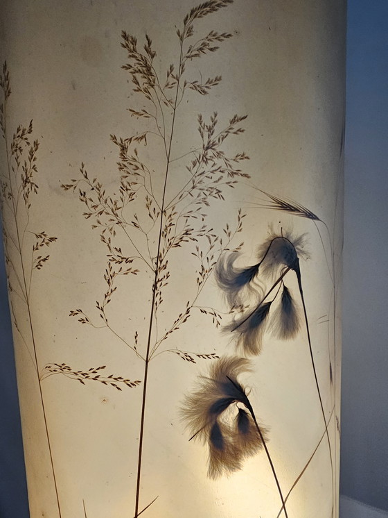 Image 1 of Vloerlamp Met Driepoot En Hoge Kap Met Plantenmotief