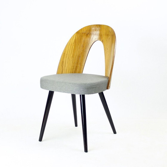 Image 1 of Set van 4 vintage eiken en stoffen stoelen van Antonin Šuman voor Tatra, 1960