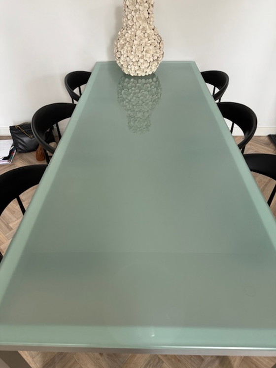 Image 1 of MDF Italia Lim tafel en 6x Fasem stoelen