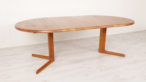 Image 1 of Vintage ronde massief teakhouten eettafel 217 cm