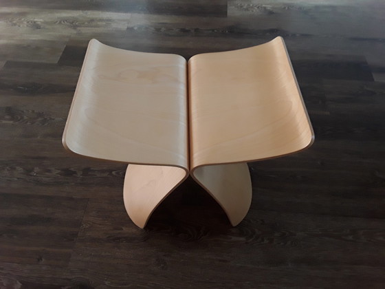 Image 1 of Vitra Butterfly kruk esdoorn