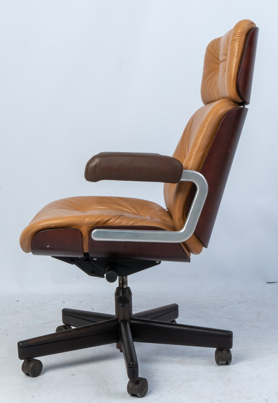 Image 1 of Martin Stoll voor Giroflex office chair