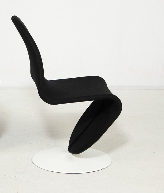 Image 1 of Fritz Hansen Verner Panton stoel