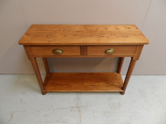 Image 1 of Antiek eiken sidetable