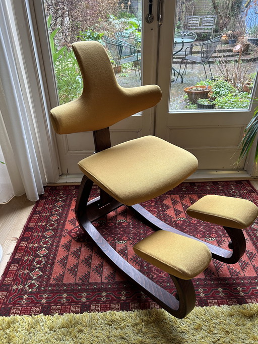 Stokke Varier Tharsit Kniestoel