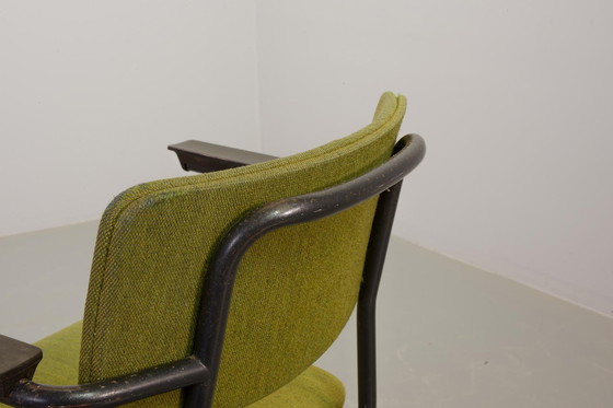 Image 1 of Dutch Design Levendig Groene Gispen Eetkamerstoelen Model 1235 Door André Cordemeyer. Set van 6. Nederland, 1960S.