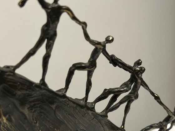 Image 1 of Corry Ammerlaan - Bronzen Beeld - On The Road - Artihove