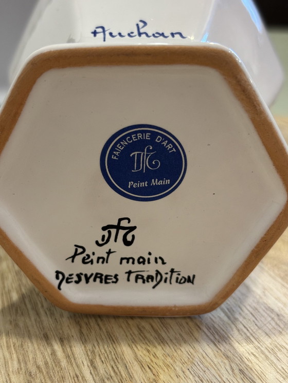 Image 1 of Desvres aardewerken vaas