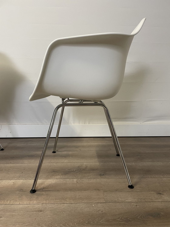 Image 1 of Vitra Eames Dax