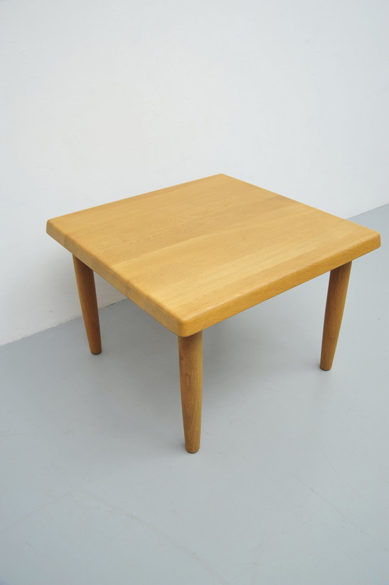 Image 1 of Salontafel in eikenhout uit Denemarken