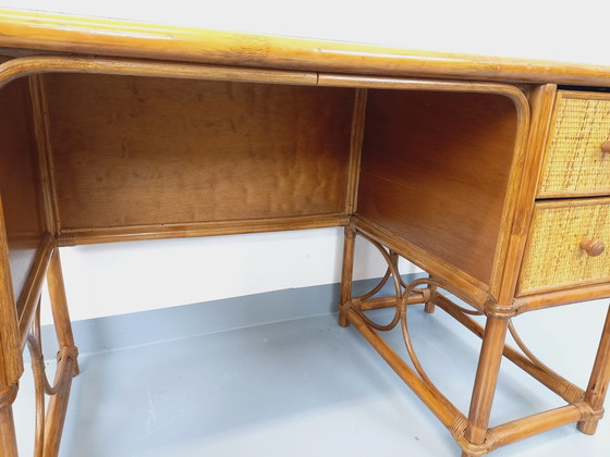 Image 1 of Vintage rotan, gevlochten rotan en houten bureau stijl Maugrion voor Roche-Bobois uit de jaren 70